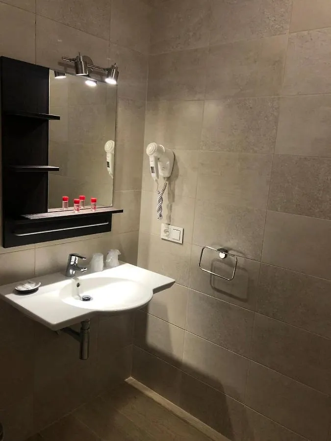 Pinar Malaga Rooms 0*,